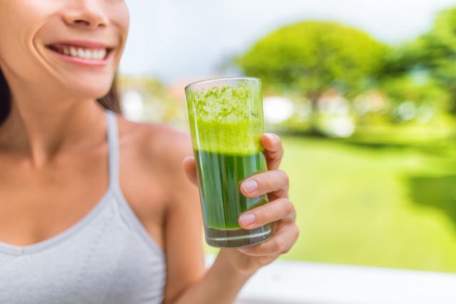 Batidos con Espirulina: El Superalimento Que Cambió Mis Mañanas