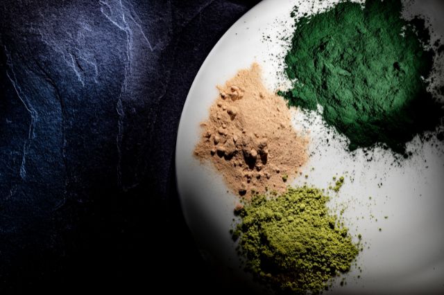 Diferencias entre Ashwagandha y Espirulina: ¿Cuál es mejor para ti?